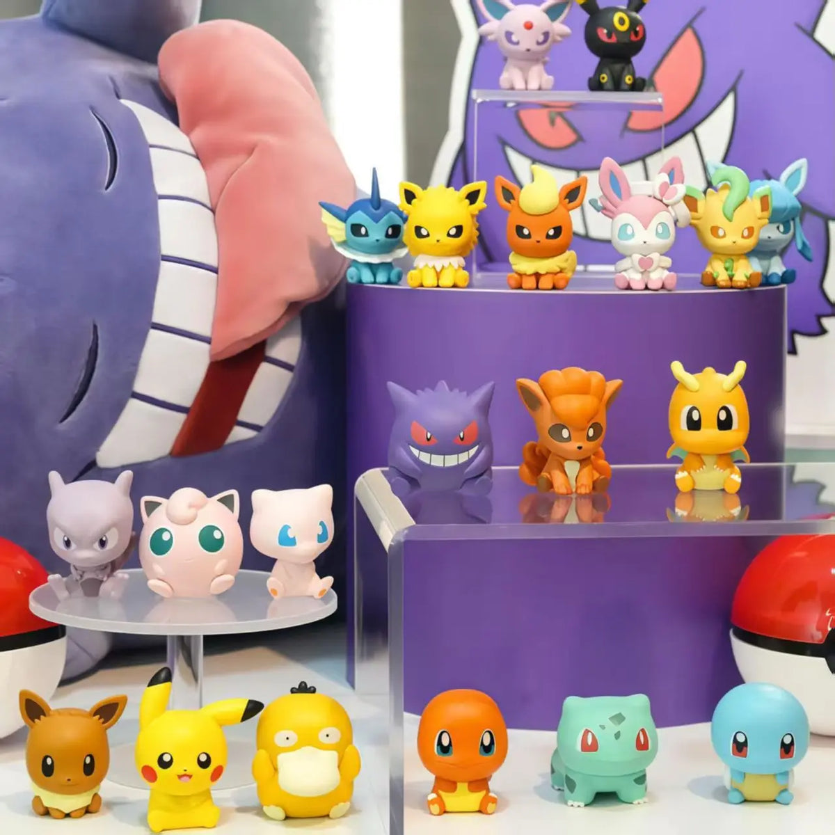 Funism Mini Adventure Poké Ball Figures